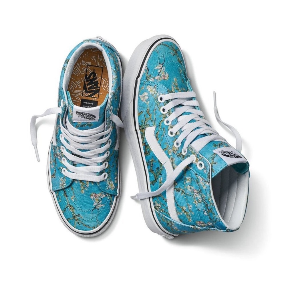 Vans Women's Turquoise Floral Sk8-Hi Sneakers